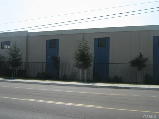 Side of building - 14655