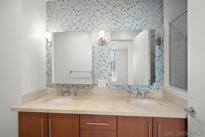 Primary Bath/Spa