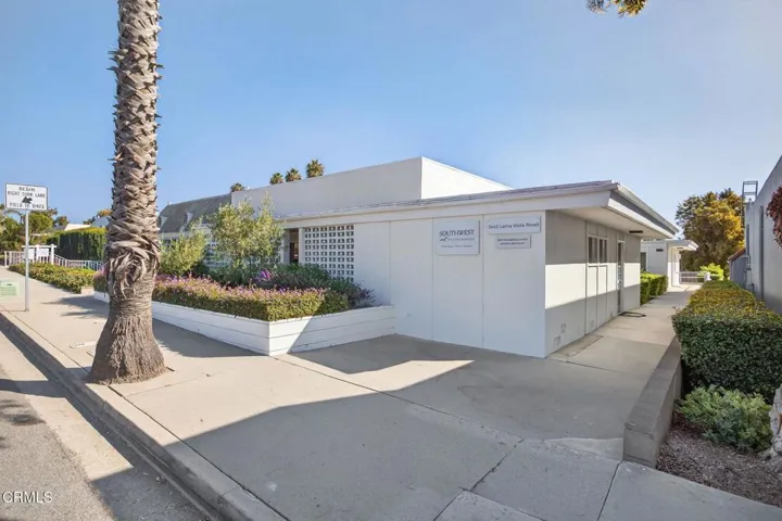 1-web-or-mls-Upmarketmedia_3442Lom-003