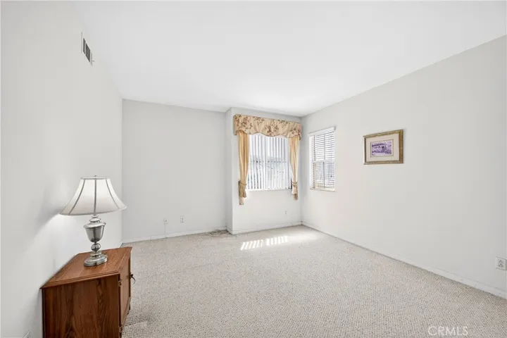 3rd bedroom.. upstairs