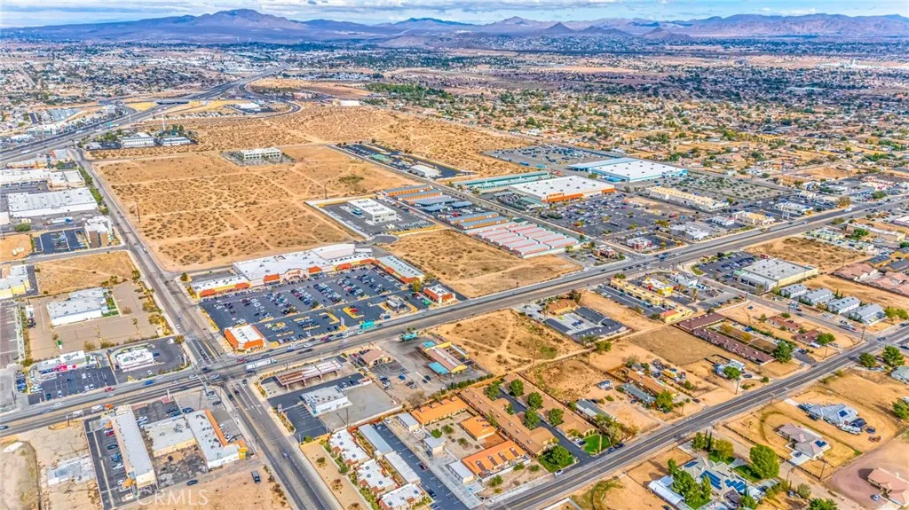 14895 Bear Valley, Hesperia, California 92345 — photo 4
