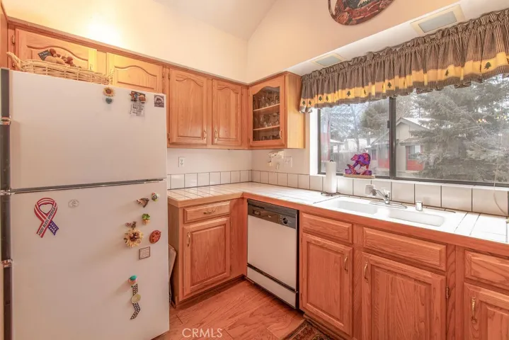43091 Bear Creek Court, Big Bear Lake, California 92315