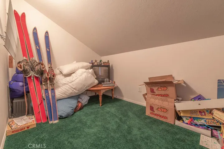 43091 Bear Creek Court, Big Bear Lake, California 92315