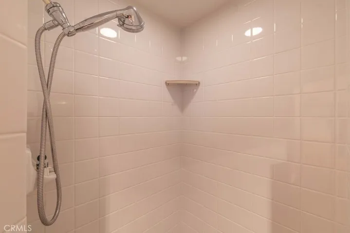 43091 Bear Creek Court, Big Bear Lake, California 92315