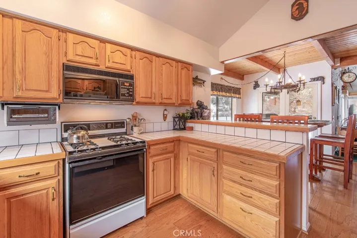 43091 Bear Creek Court, Big Bear Lake, California 92315