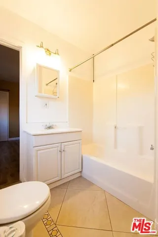 1614 Grafton Street, Los Angeles, California 90026