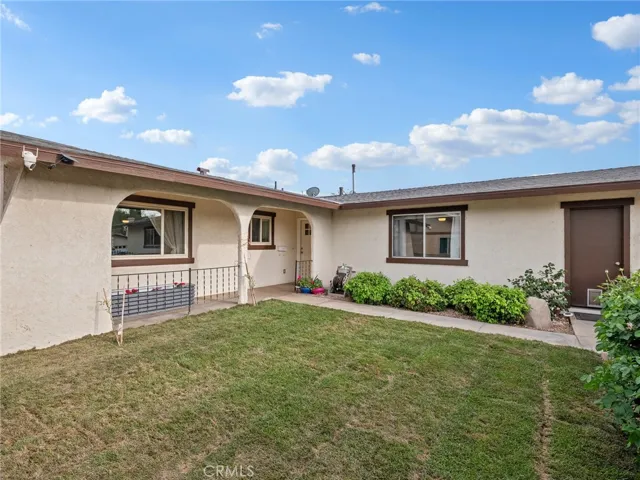 12885 Golf Course Drive, Victorville, California 92395