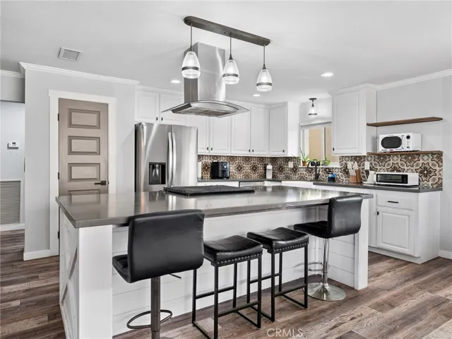 12885 Golf Course Drive, Victorville, California 92395
