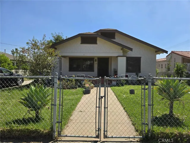 579 16th, San Bernardino, California 92405