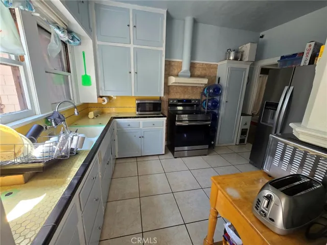 579 16th, San Bernardino, California 92405