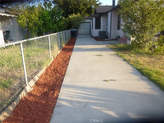 579 16th, San Bernardino, California 92405