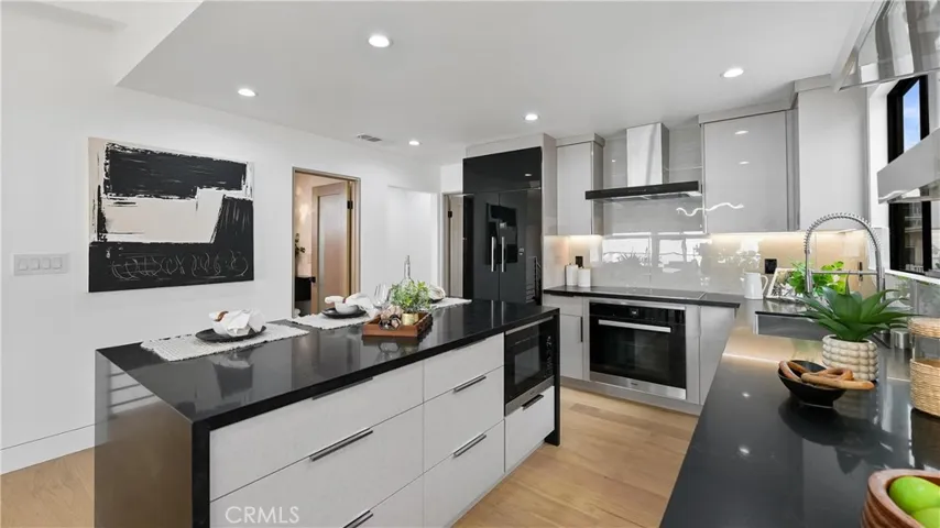 Kitchen with great potential for everyday function and future personalization.
