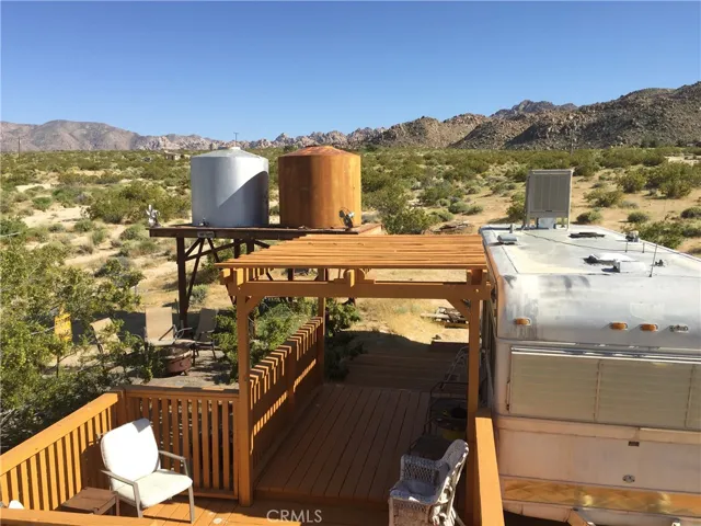 VINTAGE TRAILER WITH VIEW DECK