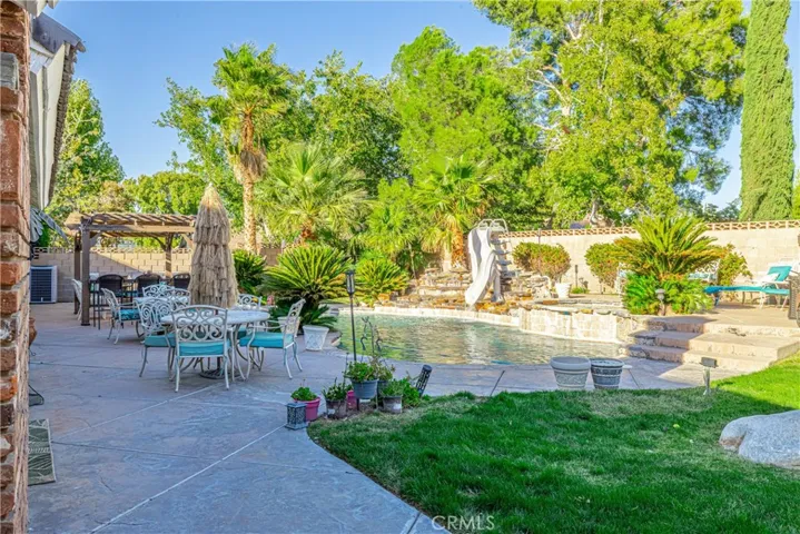 43118 Roulette Lane, Lancaster, California 93536