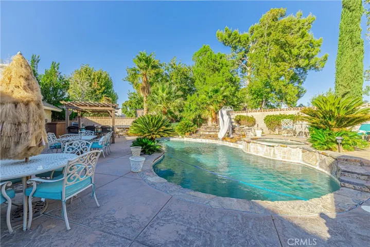43118 Roulette Lane, Lancaster, California 93536