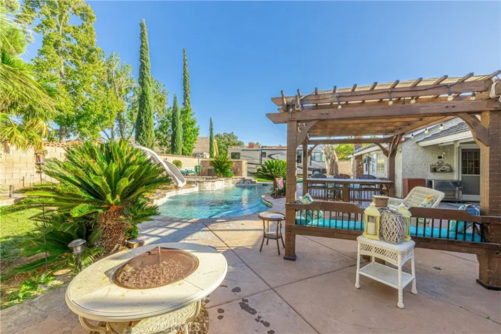 43118 Roulette Lane, Lancaster, California 93536