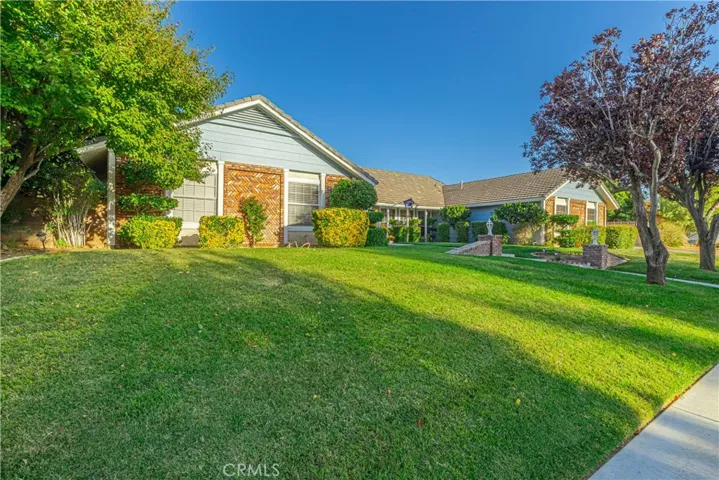 43118 Roulette Lane, Lancaster, California 93536