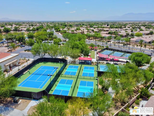 38811 Camino Buendia, Indio, California 92203