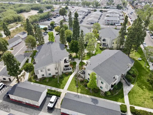 283BE2B5-2DD8-4940-B5B6-F04D43966FB8