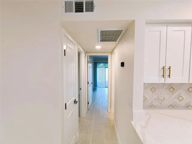 3028 Sunflower Circle E, Palm Springs, California 92262