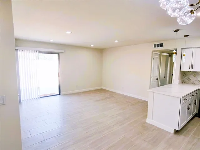 3028 Sunflower Circle E, Palm Springs, California 92262