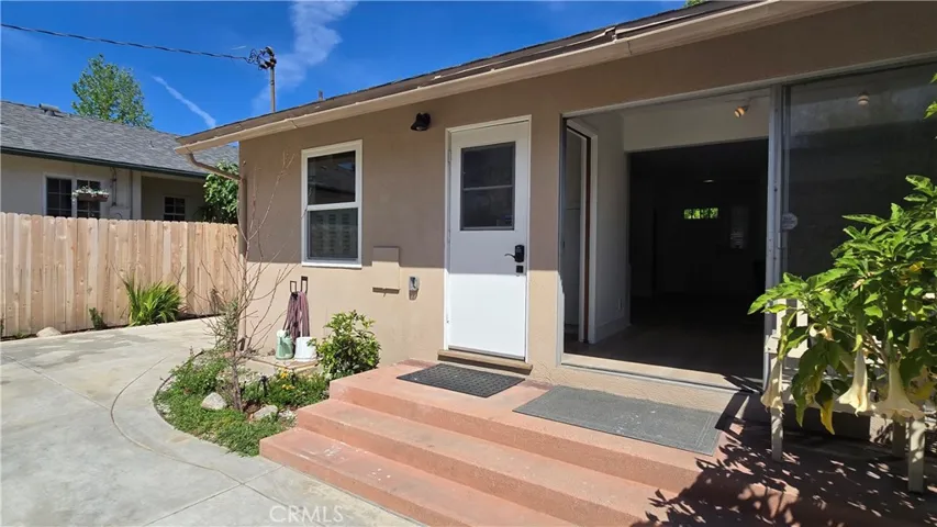 3280 Orlando Road, Pasadena, California 91107