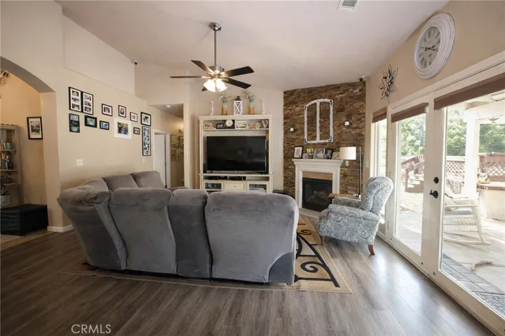 41121 Long Hollow, Coarsegold, California 93614