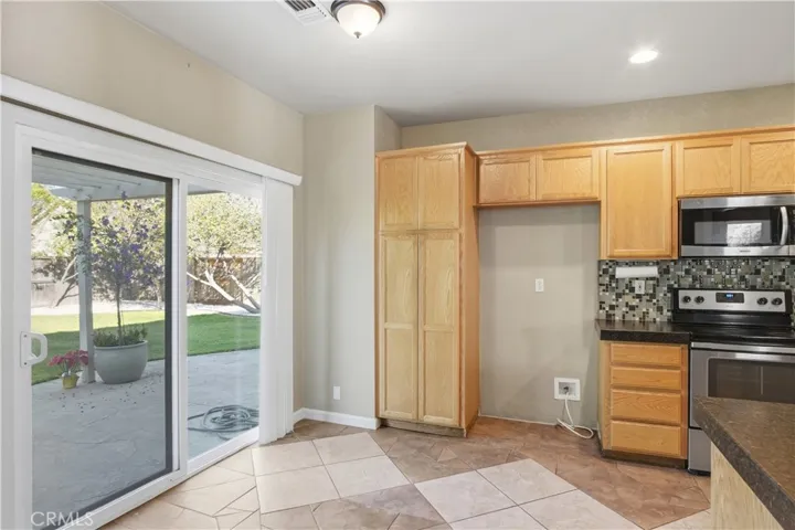 2213 Lionudakis Court, Modesto, California 95355