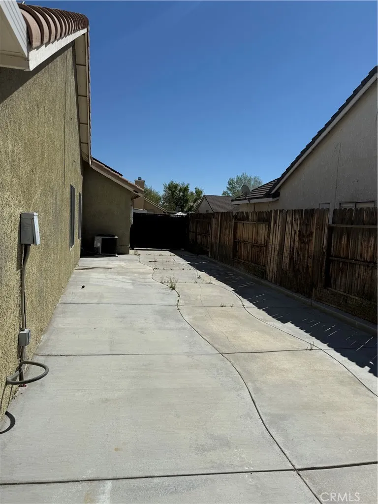 RV parking and side yard