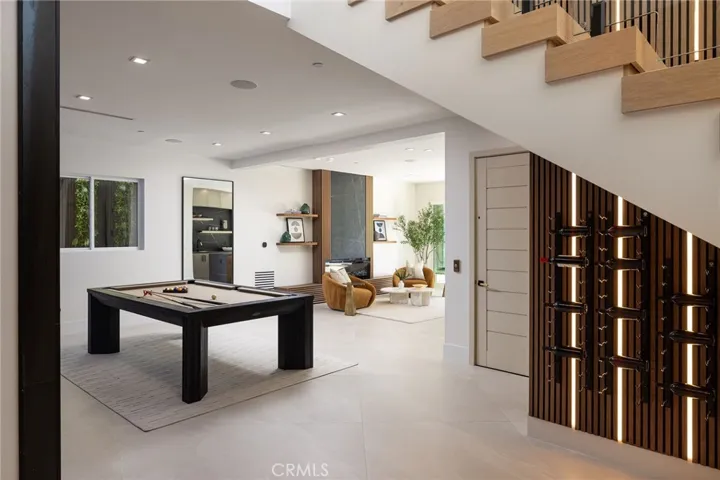 4 Narbonne, Newport Beach, California 92660