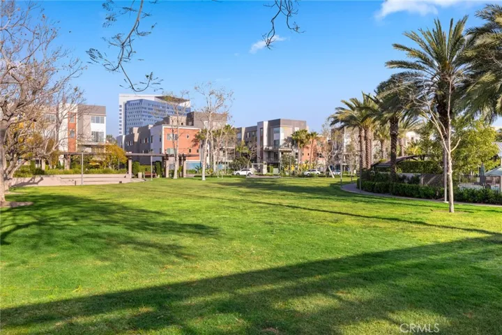 555 Rockefeller, Irvine, California 92612