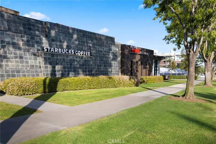 555 Rockefeller, Irvine, California 92612