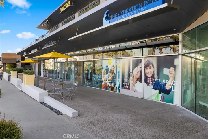 555 Rockefeller, Irvine, California 92612
