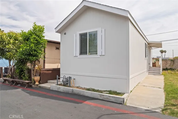 7650 Balboa Boulevard 43, Van Nuys, California 91406