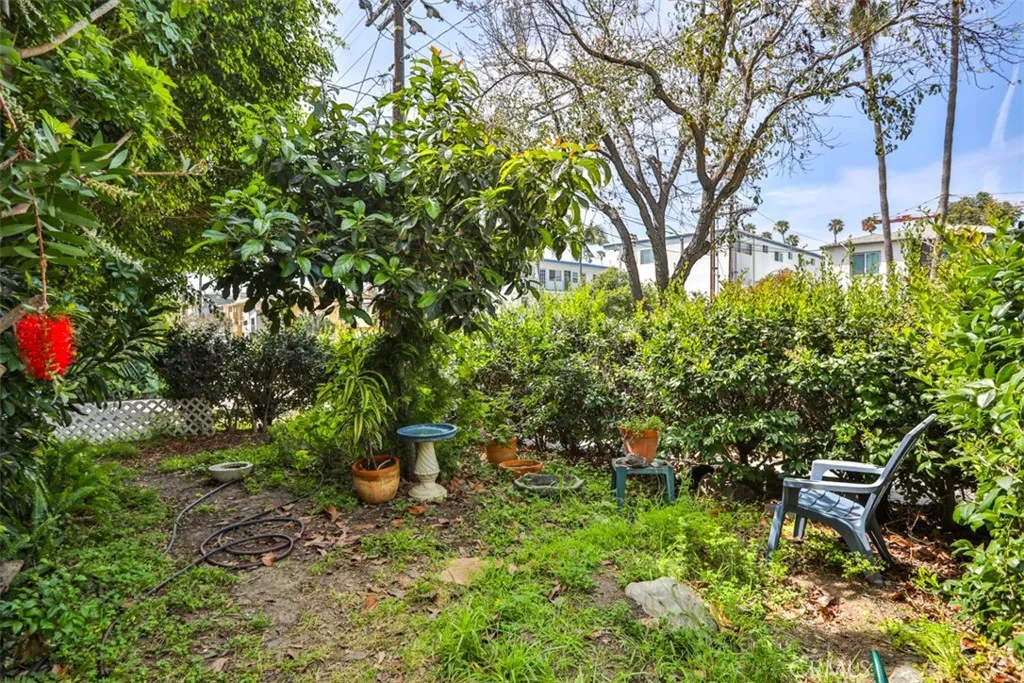 238 Bicknell, Santa Monica, California 90405 — photo 4