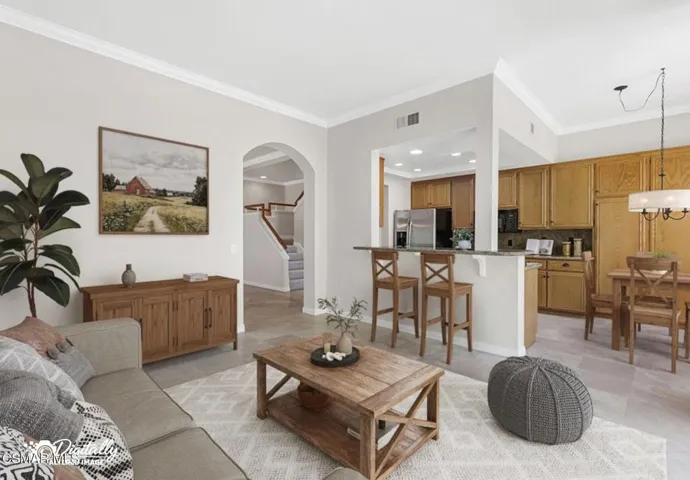 Family/Kitchen