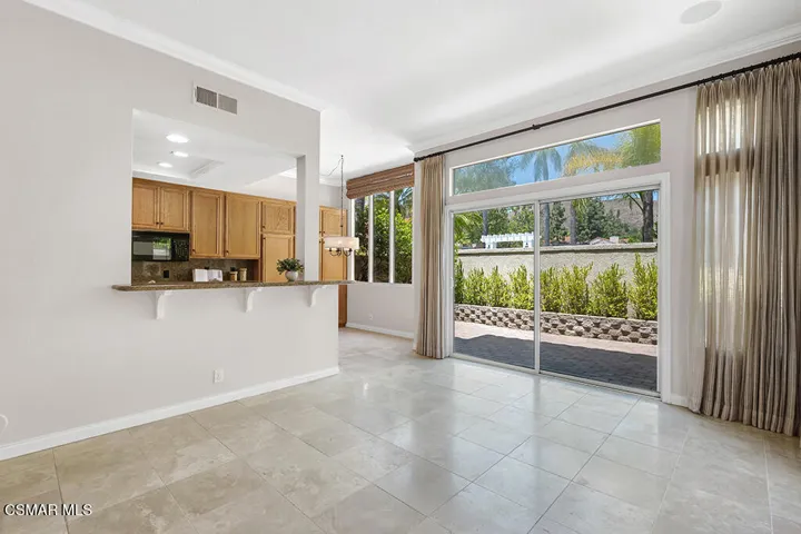 Family/Kitchen