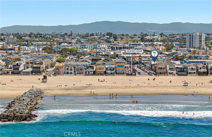 112 31st A, Newport Beach, California 92663