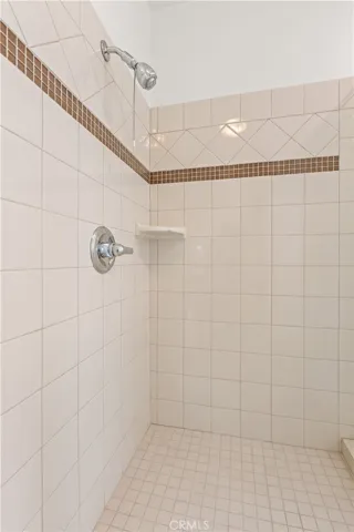 Primary shower
