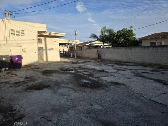 1425 Cherry, Long Beach, California 90813 — photo 4