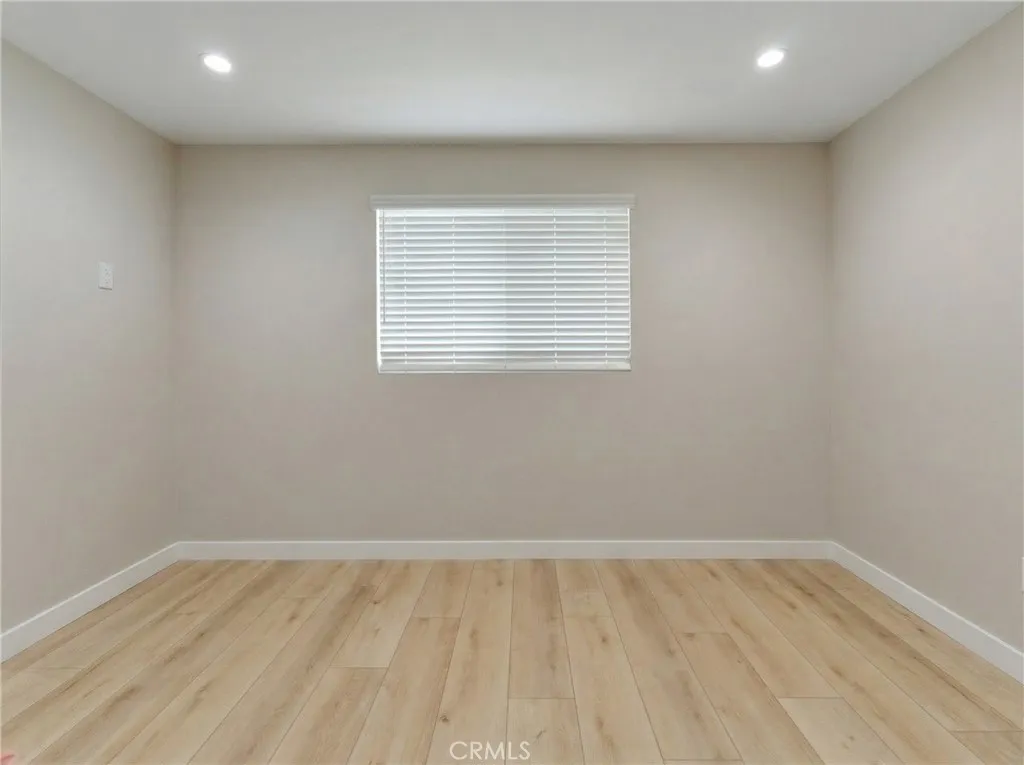 BEDROOM 1 (1ST FLOOR)