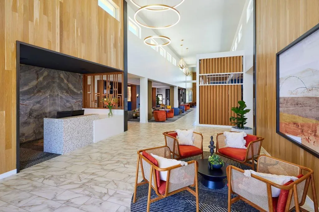 Lobby 2