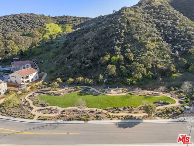 24220 Sterling Ranch Road, West Hills, California 91304