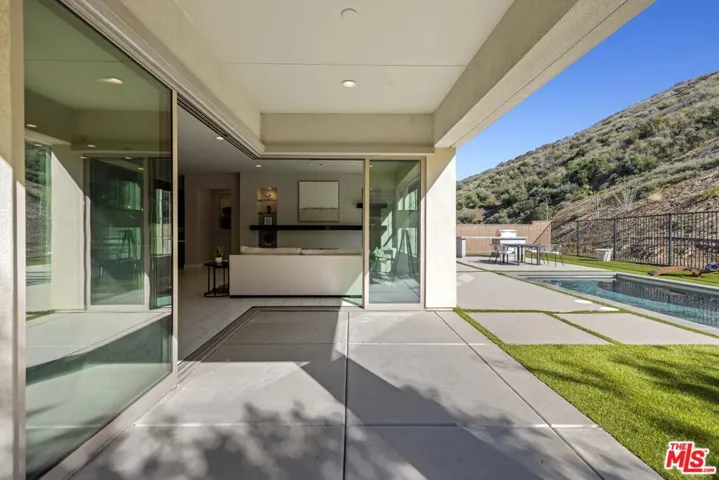 24220 Sterling Ranch Road, West Hills, California 91304