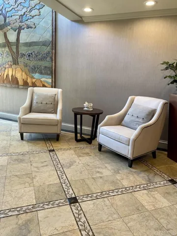 Chateau L'Auberge Lobby
