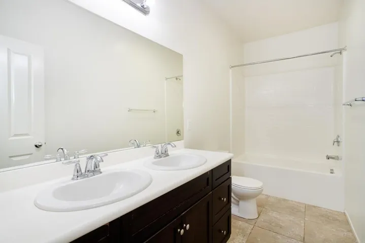 26812 Rodeo Court, Winchester, California 92596