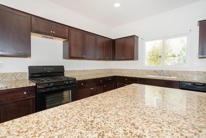 26812 Rodeo Court, Winchester, California 92596