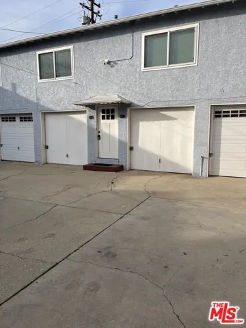 811 3/4 E Nutwood Street 3/4, Inglewood, California 90301