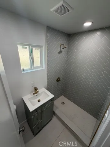 1523 E 126th, Compton, California 90222