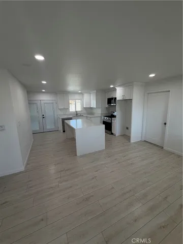 1523 E 126th, Compton, California 90222